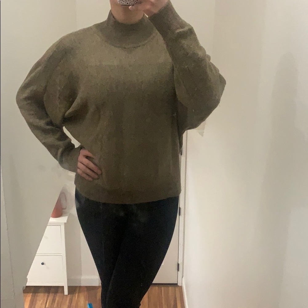H&M Brown loose fit turtle neck sweater